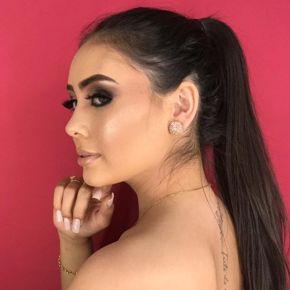 Dra. Letícia Costa| Biomedicina Estética