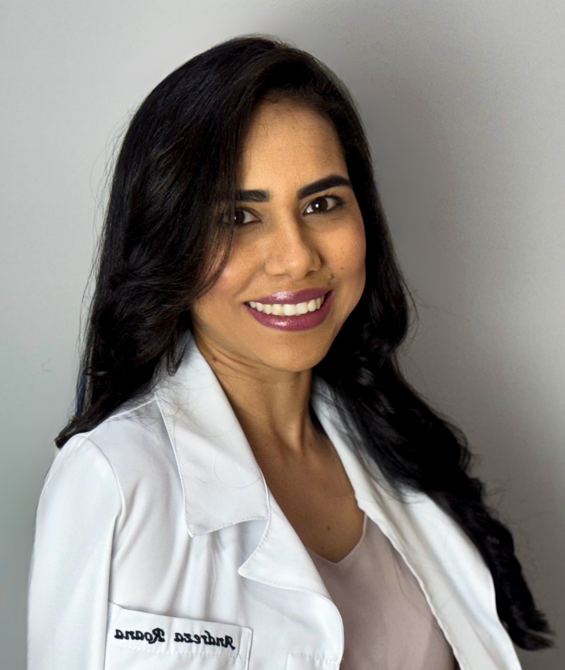 Dra. Andreza Roana